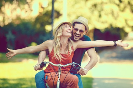 Chacun Chez Soi : la Clé du Bonheur en Couple ?